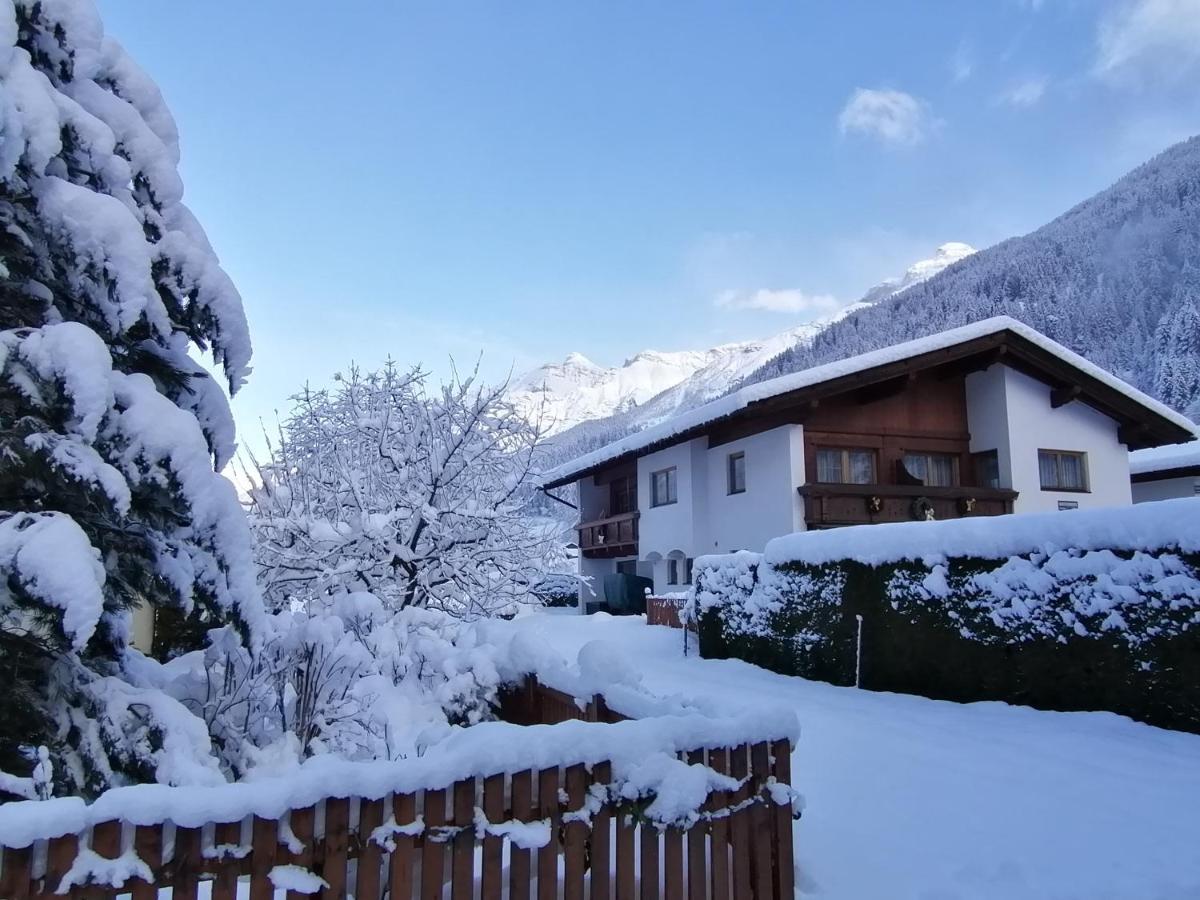 Appart Pfeifer Apartment Neustift im Stubaital Exterior photo