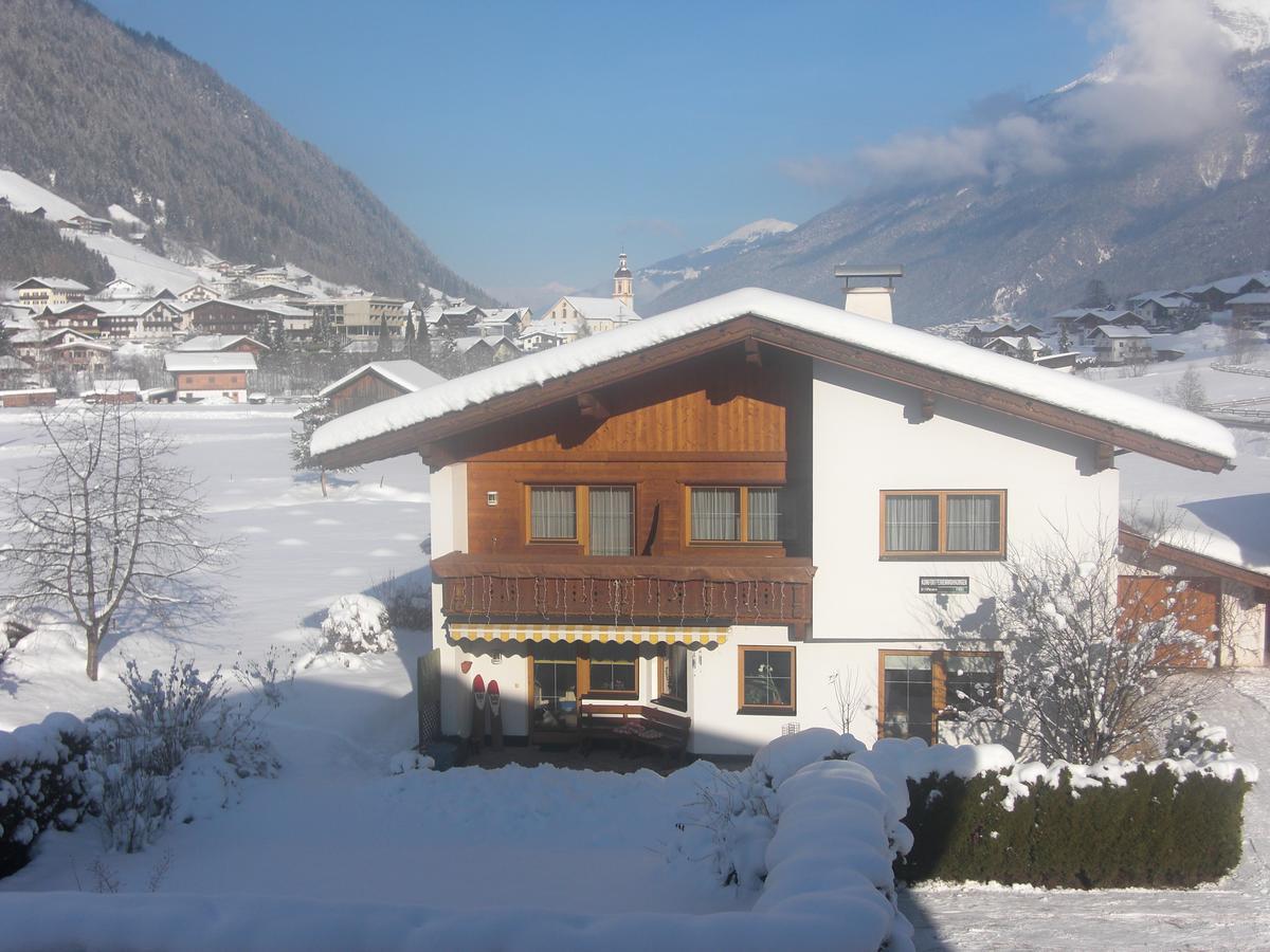 Appart Pfeifer Apartment Neustift im Stubaital Exterior photo